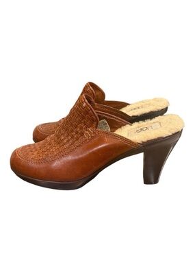 UGG Australia Woven Leather Mule Heels Women’s 8 Shearling Lined Brown Slip On